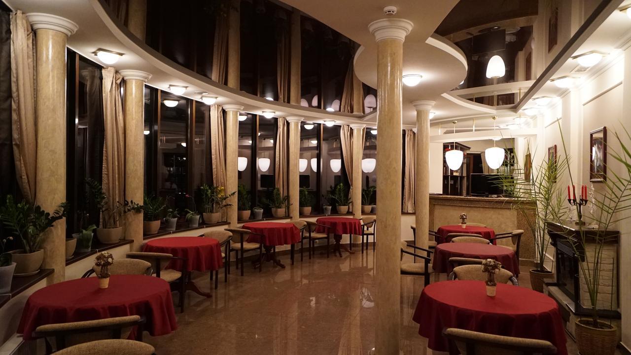 Mercury Hotel Jarkov Exterior foto